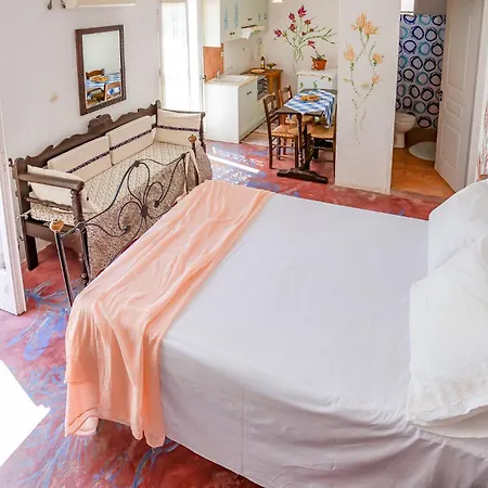Angelica Apartment Frý