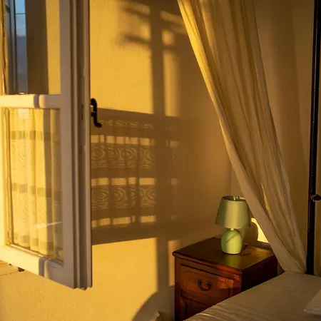 Angelica Apartamento Frý